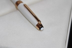 Montblanc Meisterstück White Solitaire Red Gold Kugelschreiber ID 113325