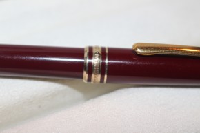 Montblanc Meisterstück N° 163 Roller Ball in Bordeaux und Gold, Mont Blanc