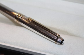 Montblanc Meisterstück Solitaire N° 163 Roller Ball aus 925er Sterling Silber in Feinkorn Guilloche Muster